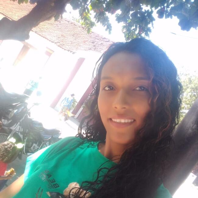 Babysitter in Santa Marta: Eliana
