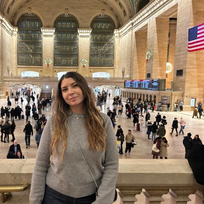 Baby-sitter in Meinier: Zoé