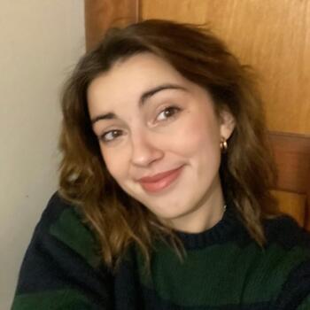 Babysitter in Tours: Léa