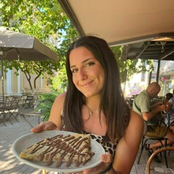 Babysitter a Isola della Scala: Valentina