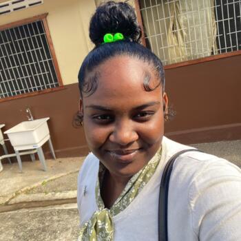 Babysitter in Port of Spain: Takiya