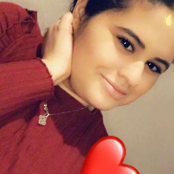 Baby-sitter Meudon: Kenza