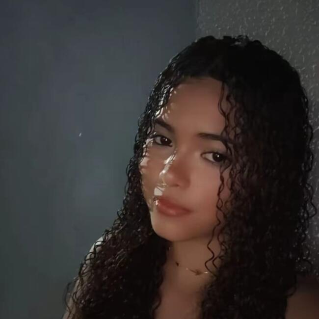 Babysitter in Dourados: Kauany