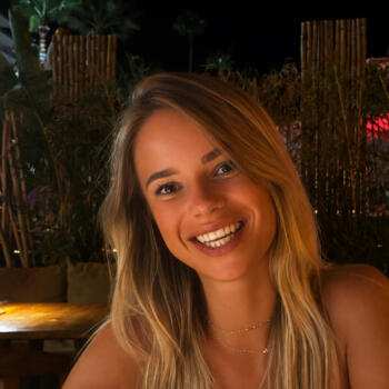 Babysitter in Nice: Juline
