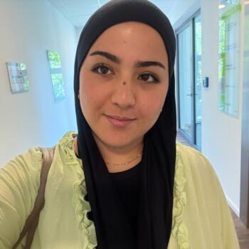 Babysitter in Duisburg: Esra
