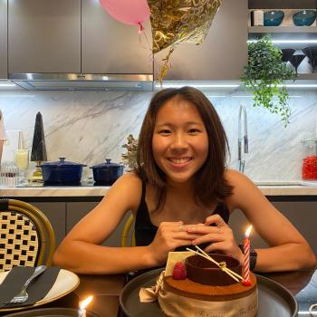 Babysitter in Singapore: Nicole