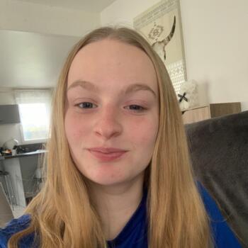 Babysitter in Guenrouet: Emma