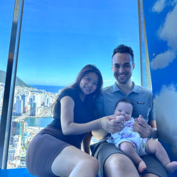 香港島的保母職缺: 保母職缺 Mikhail