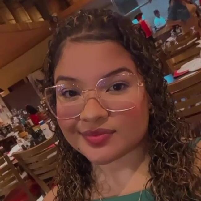 Babá em Maceió: Vitoria