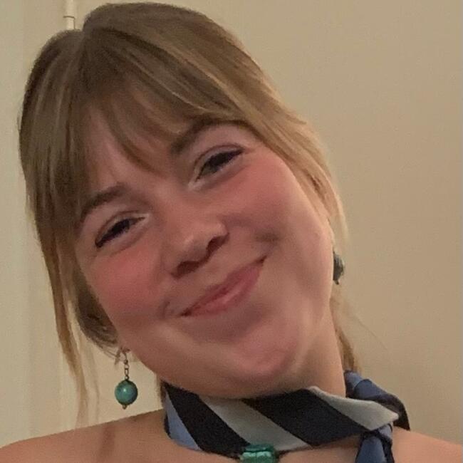 Babysitter in Saint-Gilles: Joséphine