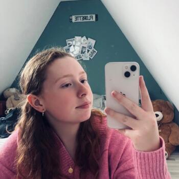 Babysitter in Courset: Flore