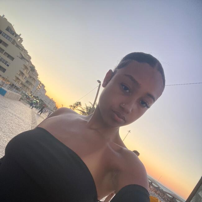 Babysitter in Rio de Mouro: Lara