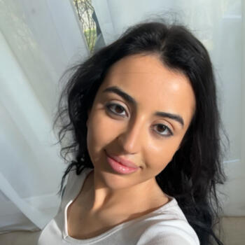 Babysitter Cologne: Emel
