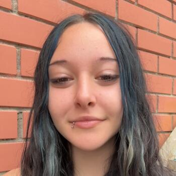 Γραφείο εύρεσης babysitter στην περιοχή Βόλος: Eleanna