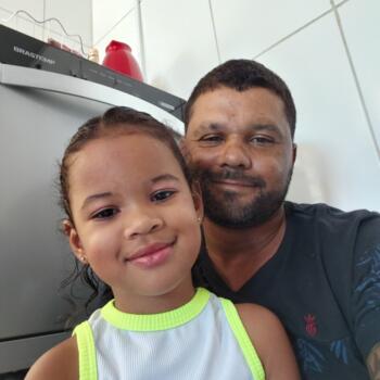 Emprego de babá em Macatuba: emprego de babá Jaque