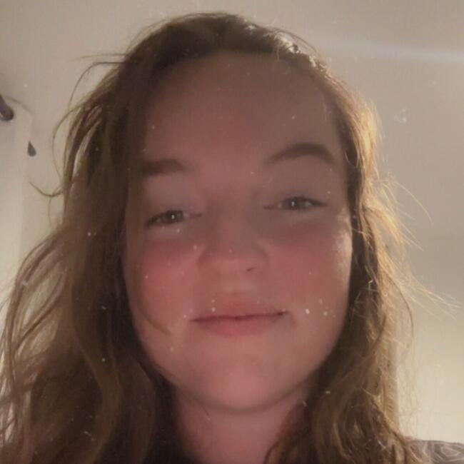 Babysitter in Pessac: Marie