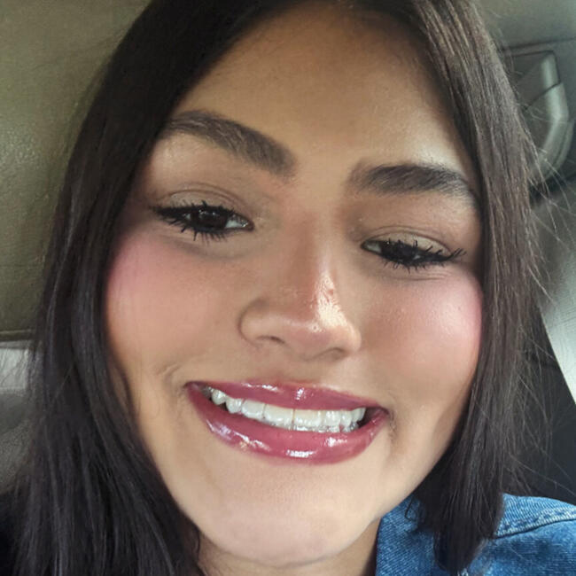 Babysitter in Manor (Texas): Kaira