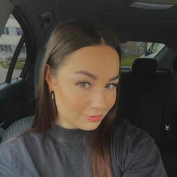 Babysitting job in Stavanger: babysitting job Josie