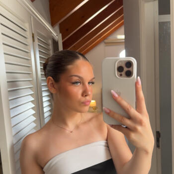 Aukle pilsētā Rīga: Līva