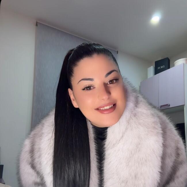 Babysitter in Salerno: Regina
