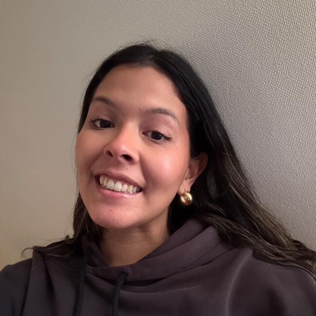 Babysitter in Sydney: Daniela Andrea