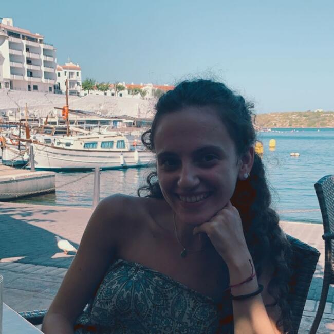 Canguro en Sabadell: Caterina