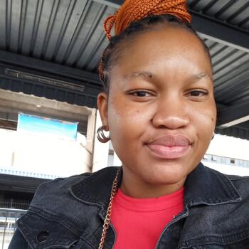 Babysitter Pretoria: Tsholofelo