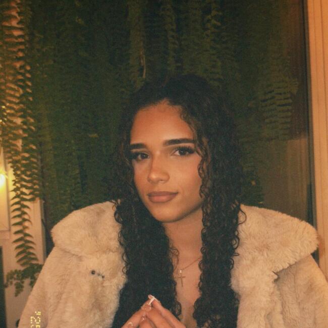 Babysitter in Grand-Lancy: Amanda