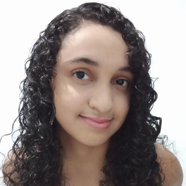 Babysitter in Ilhéus: Ana