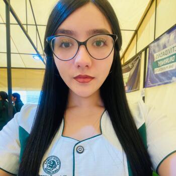 Babysitter in Puente Alto: Melany Yañez 