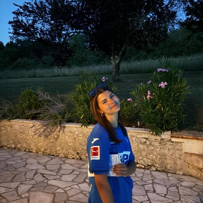 Babysitter in Eeklo: Floortje