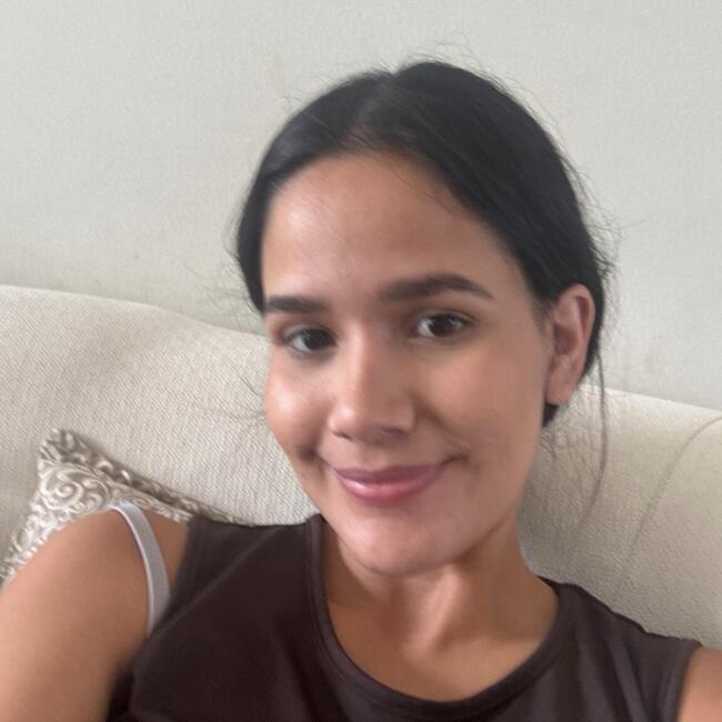 Babysitting job in Santa Cruz: Victoria