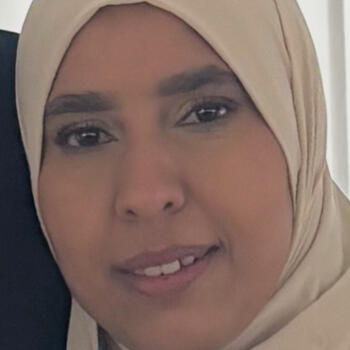 Babysitter Lens: Soumia