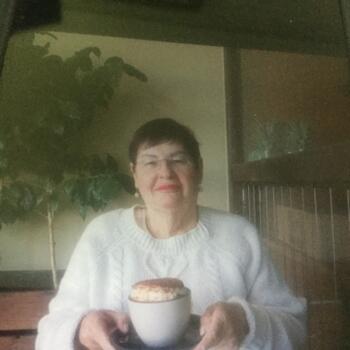 Babysitter Brisbane: Rae