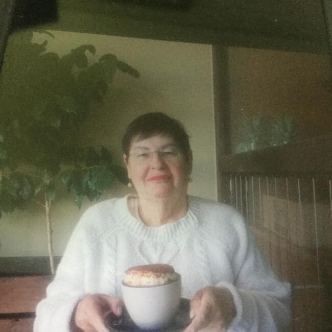 Babysitter in Brisbane: Rae