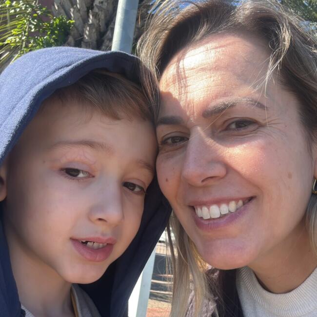 Emprego de babá em Canoas: Tamara