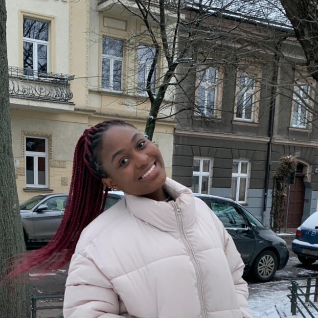 Babysitter in Krakow: Trish