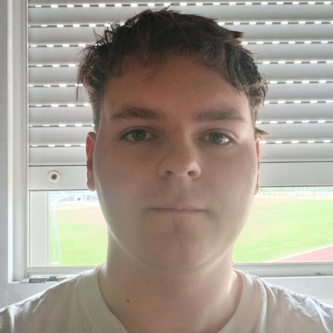 Babysitter in Hérouville-Saint-Clair: Jorlan