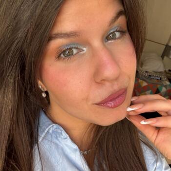 Babysitter in Charleroi: Laura