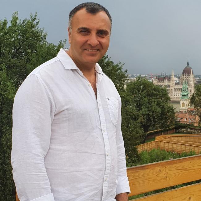 Babysitter in Antwerp: Laszlo