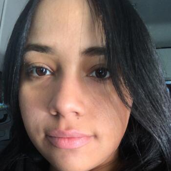Babysitter in New York: Magaly