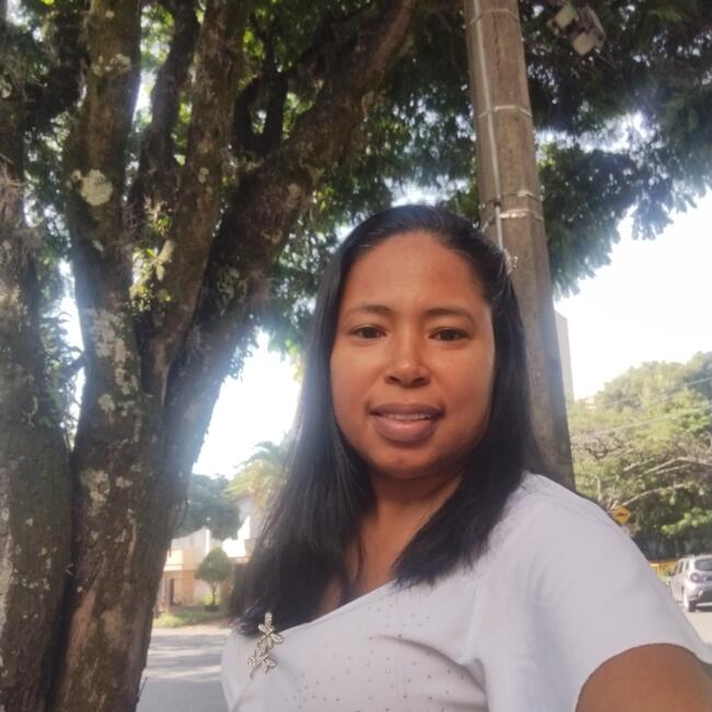 Babysitter in Medellín: Jady Marcelina