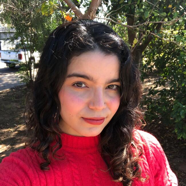 Babysitter in Maringá: Natália