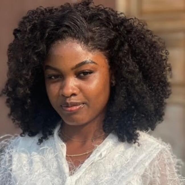 Babysitter in Loures: Dionísia André