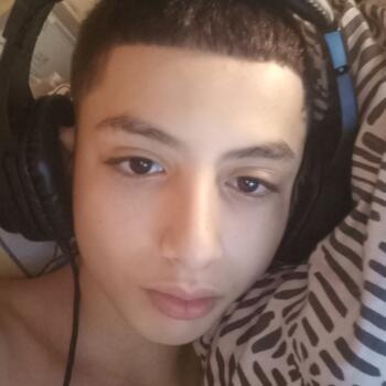 Oppas in Almelo: Yassine