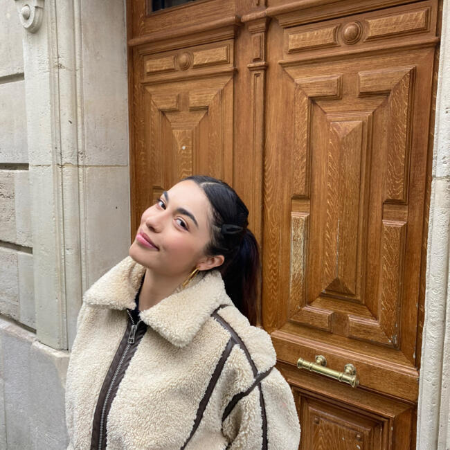 Babysitter in Paris: Solène