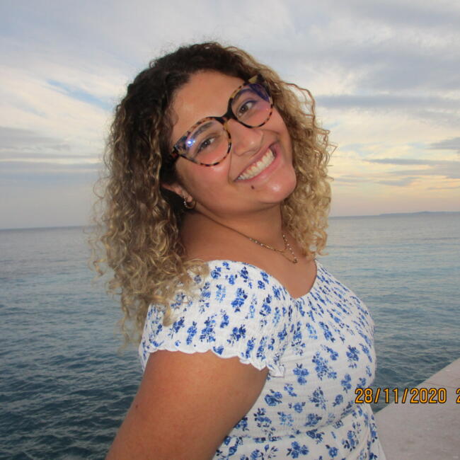 Babysitter em Aveiro: Laura