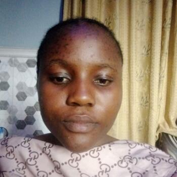 Babysitter in Osin-Okete: Mercy