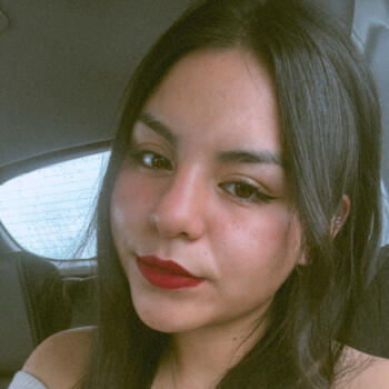 Baby-sitter in Uster: Yaiza