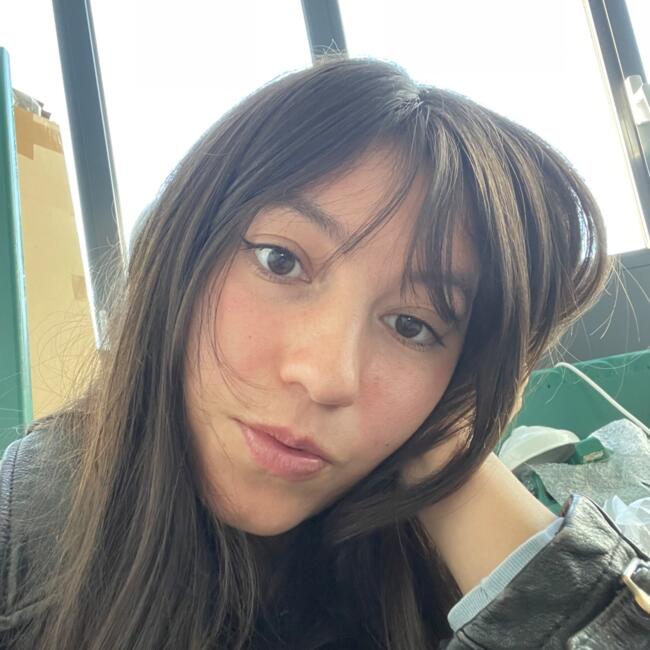 Babysitter in Geneva: Yaelle